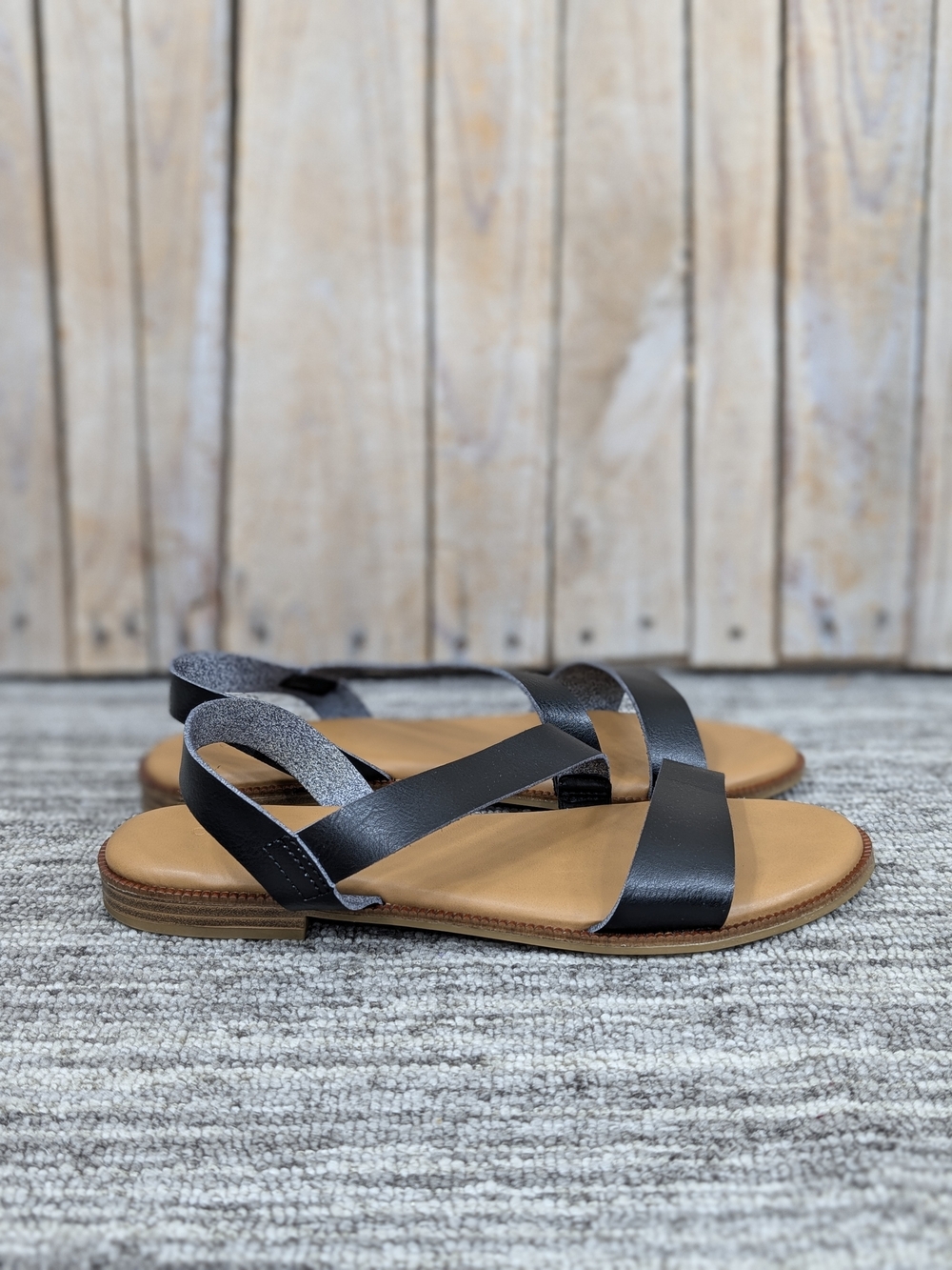Cynthia Rowley: "Lido" Sandals - Black - Size 8.5 Women